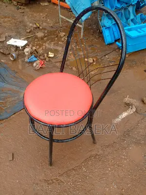 Restaurant Chairs/Dining Chairs/Red and Black
