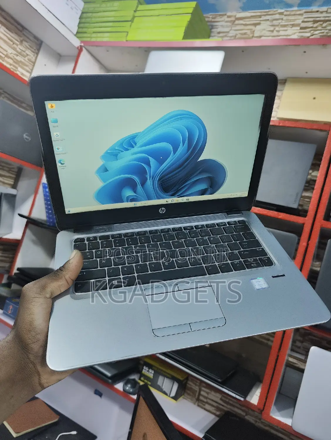 Laptop HP EliteBook 820 G3 8GB Intel Core I7 HDD+SSD 256GB
