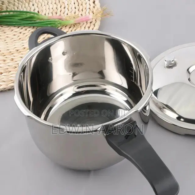 U Shaped Stainless Steel Pressure Cooker 6.5L (26cm)