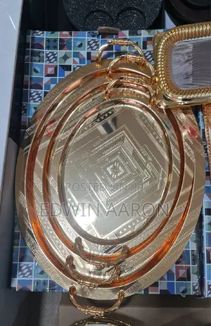 3pcs Oval Golden Tray Set With Handles