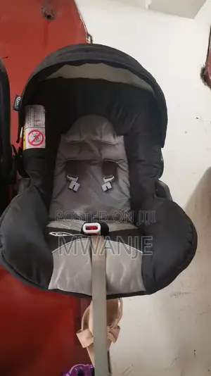 Newbaby Car Seats