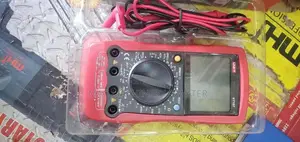 Digital Multi Meter UT 107