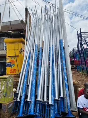 High Tower Standard Solar Lights Poles