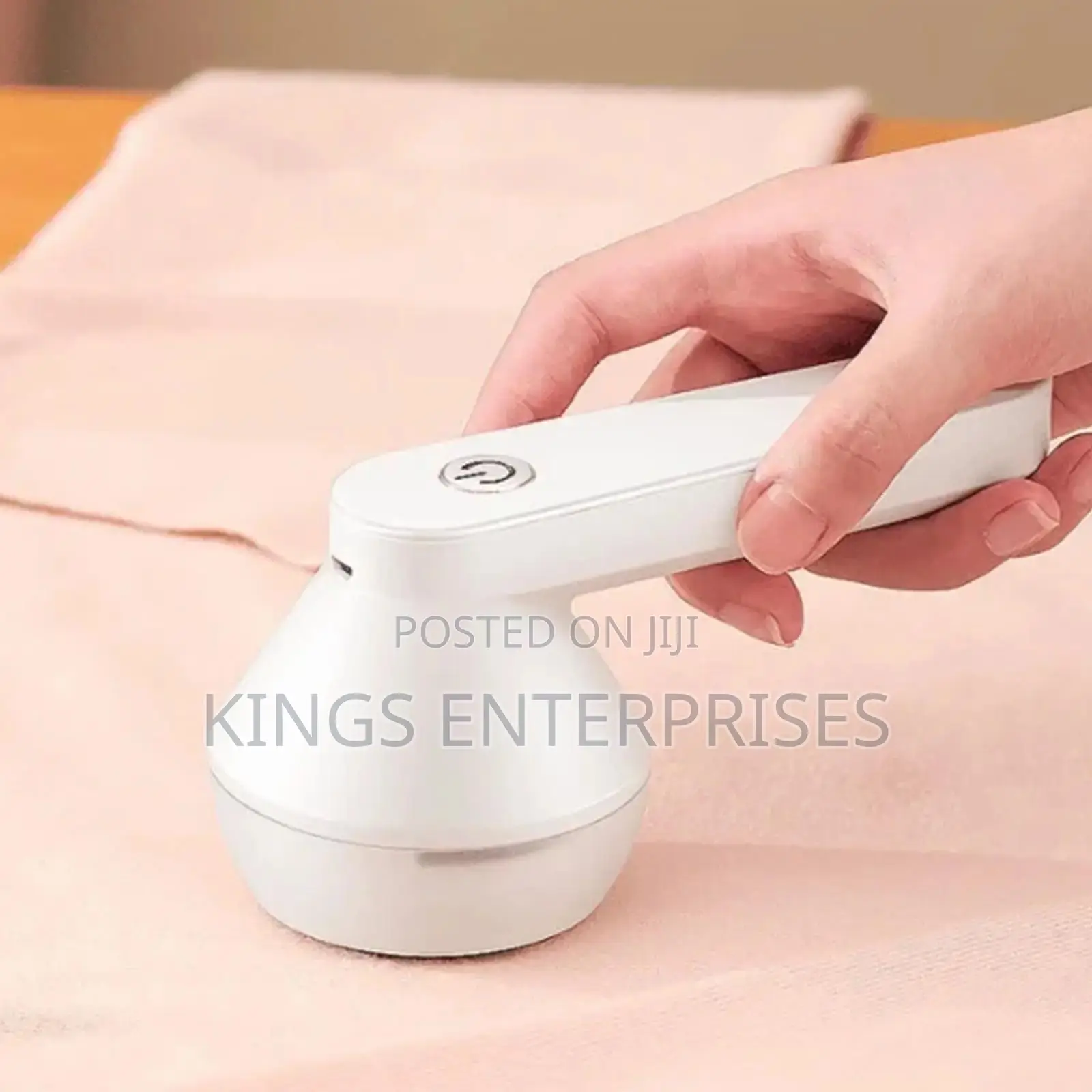 Rechargeable Fabric Lint Remover