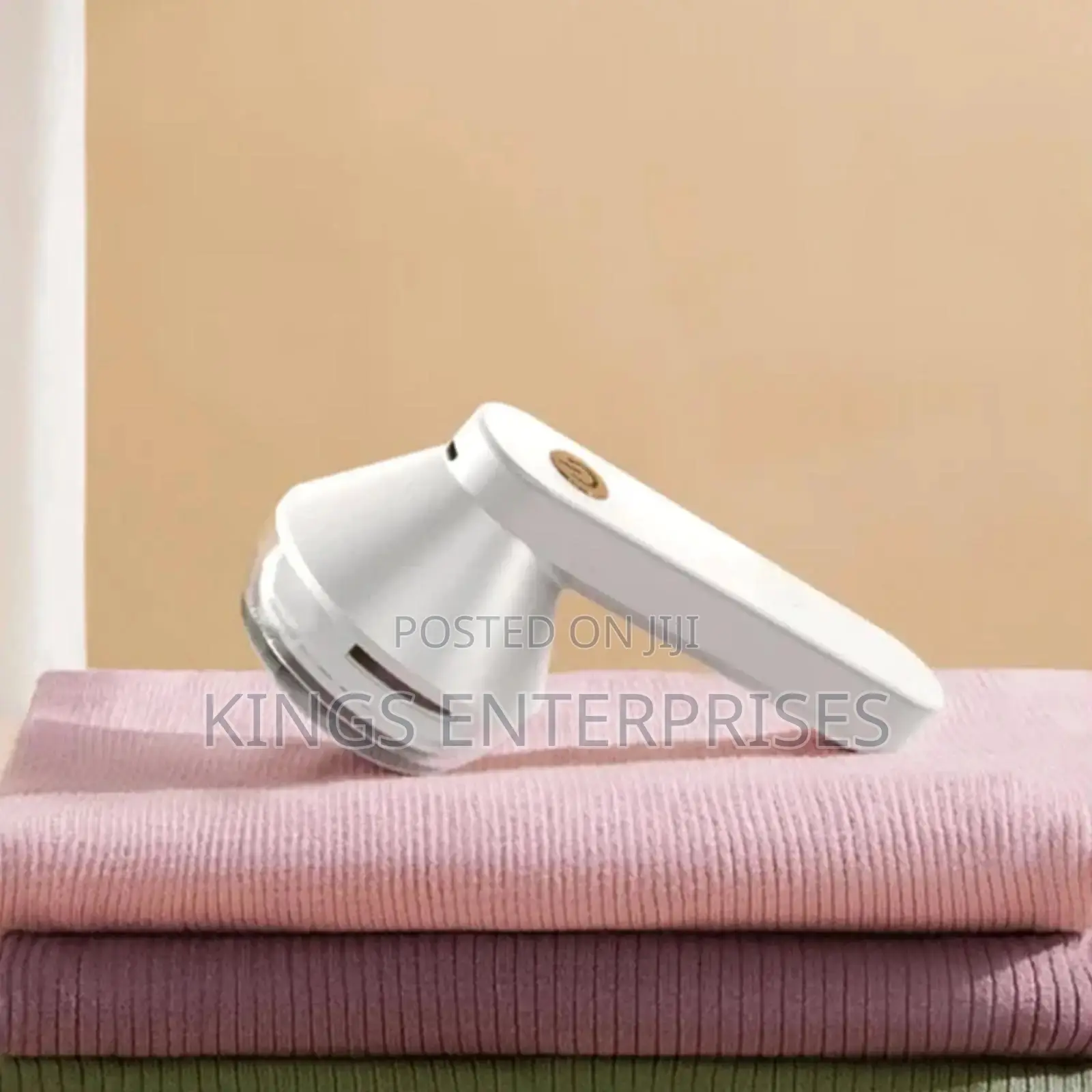 Rechargeable Fabric Lint Remover