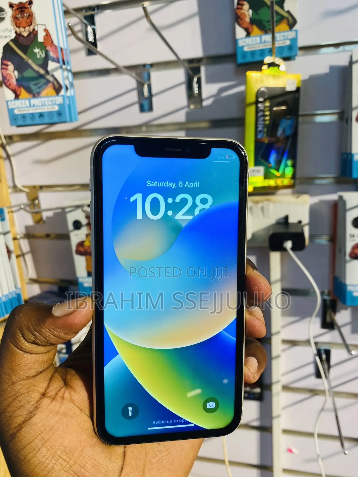 Apple iPhone 11 64 GB White
