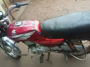 Bajaj Boxer 2014 Red