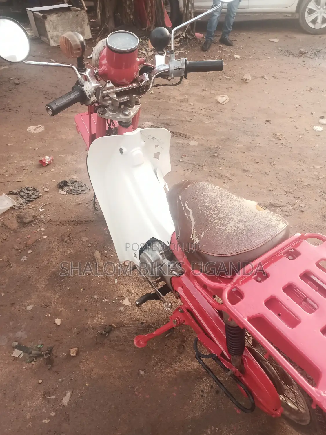 Suzuki 750 2013 Red
