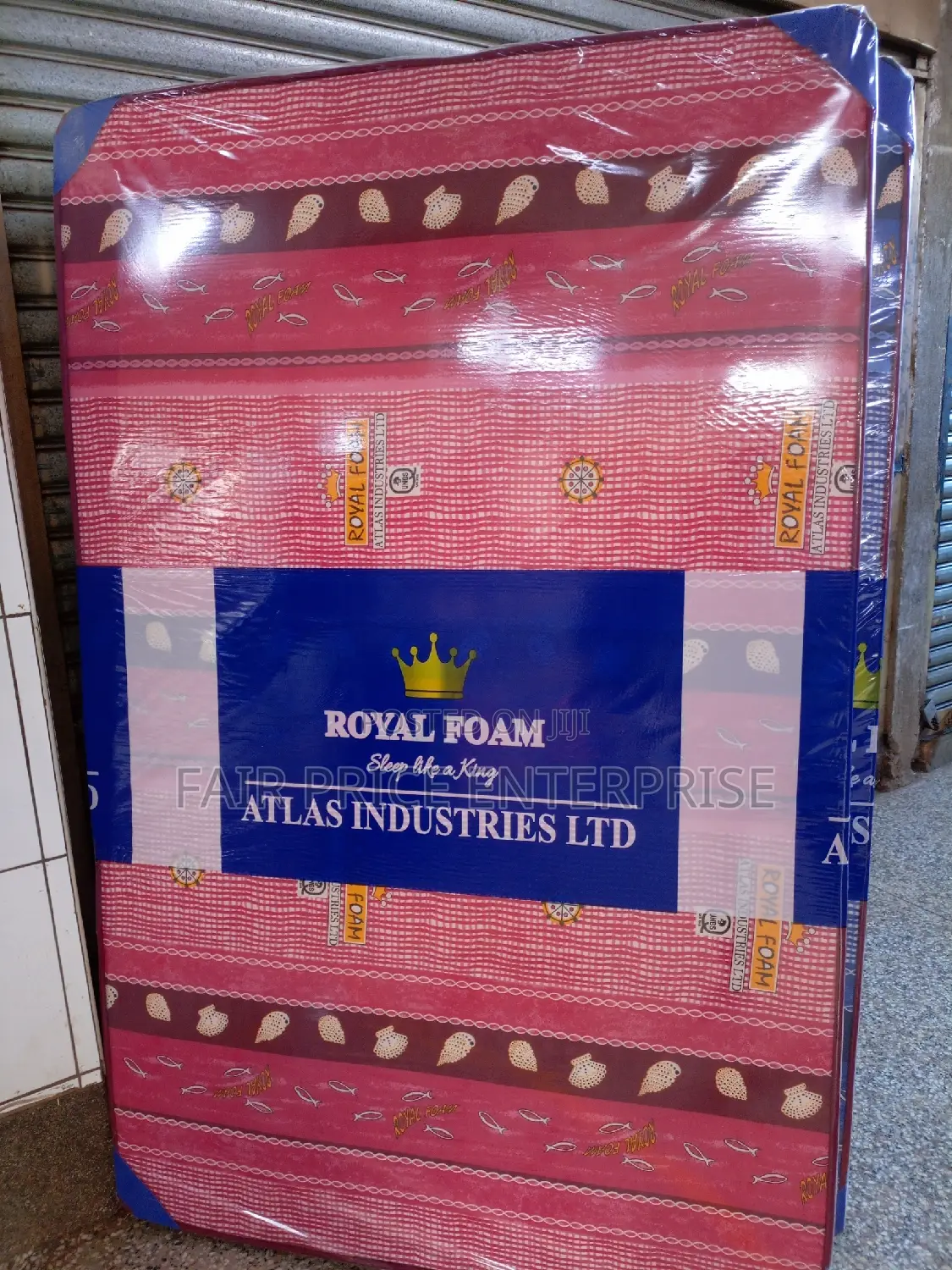 Mattresses Royal Foam HQ 4*6 By6 Inches Sealed Cover