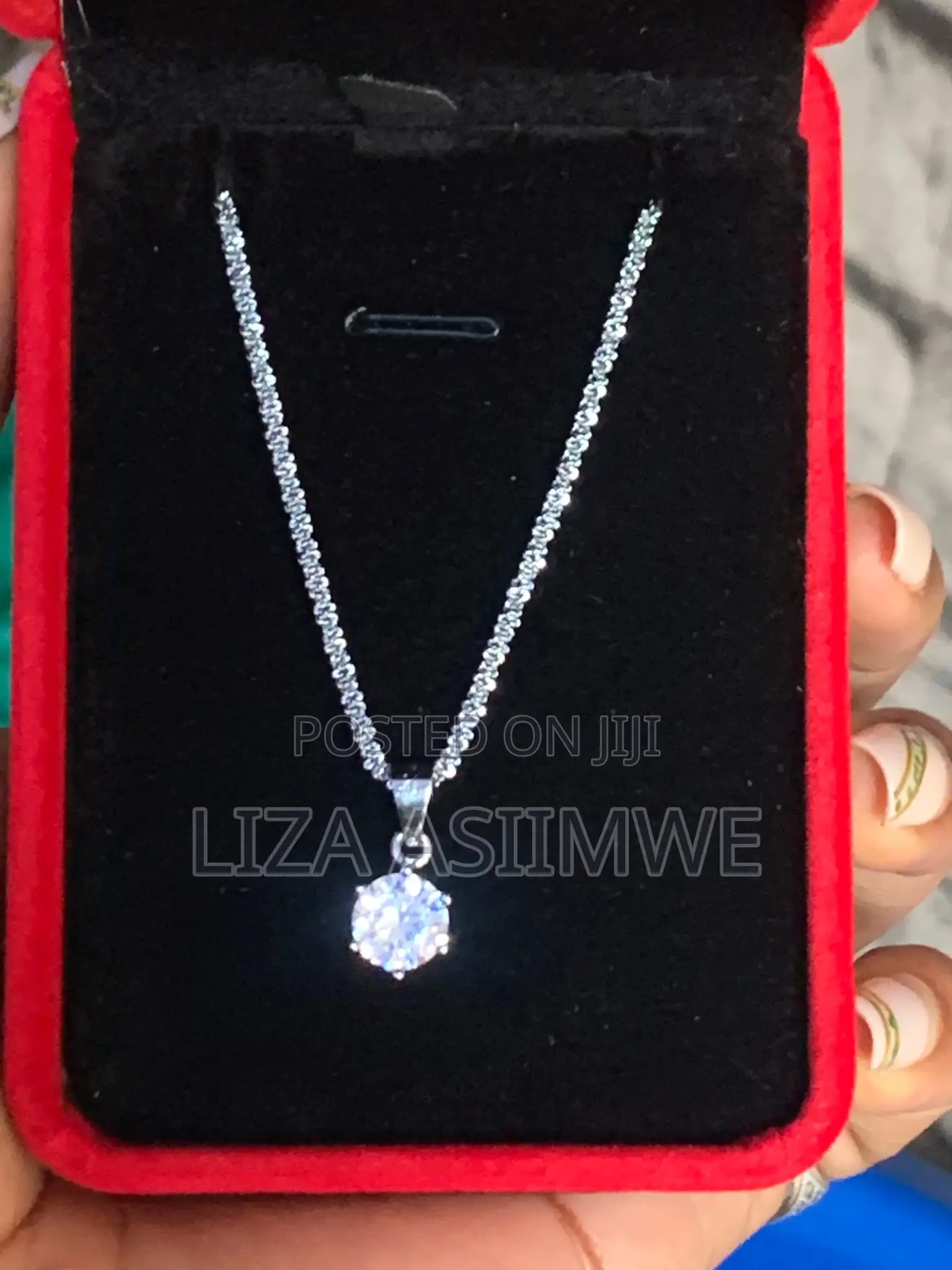 Lady’S Necklaces