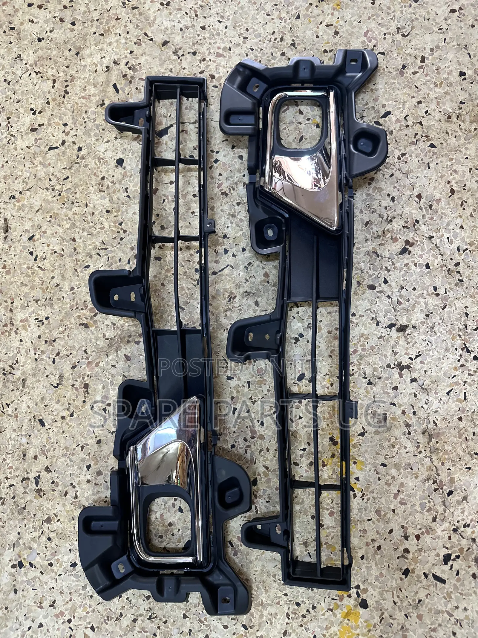 Landcruiser V8 / ZX 2015 - 2021 Foglamp Cover