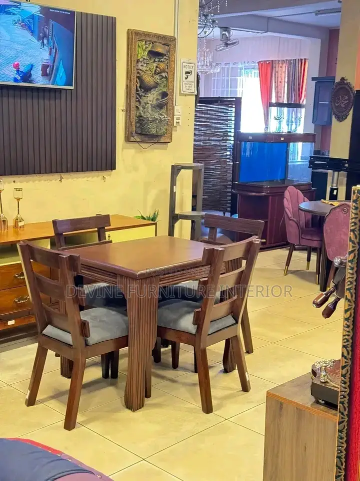Dinning Tables