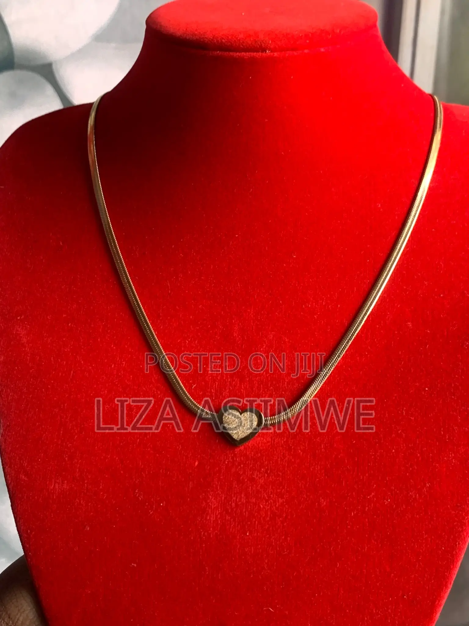 Lady’S Necklaces