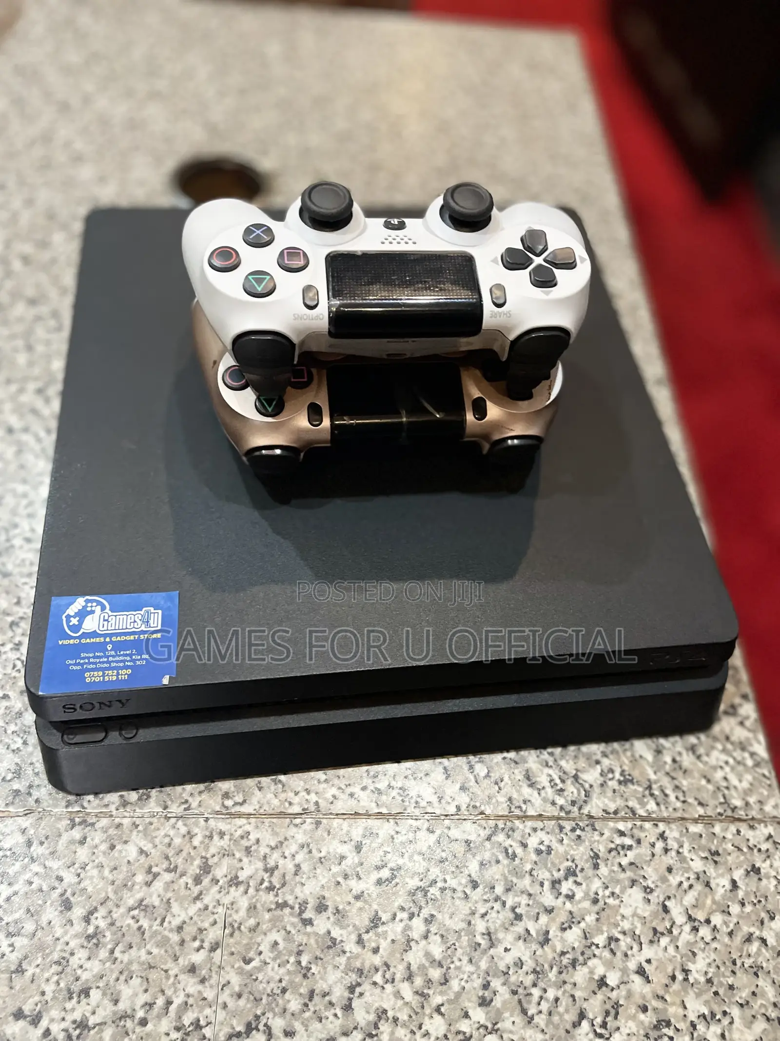 Uk Used Chipped Ps4 Slim Console With 2 Game Pads