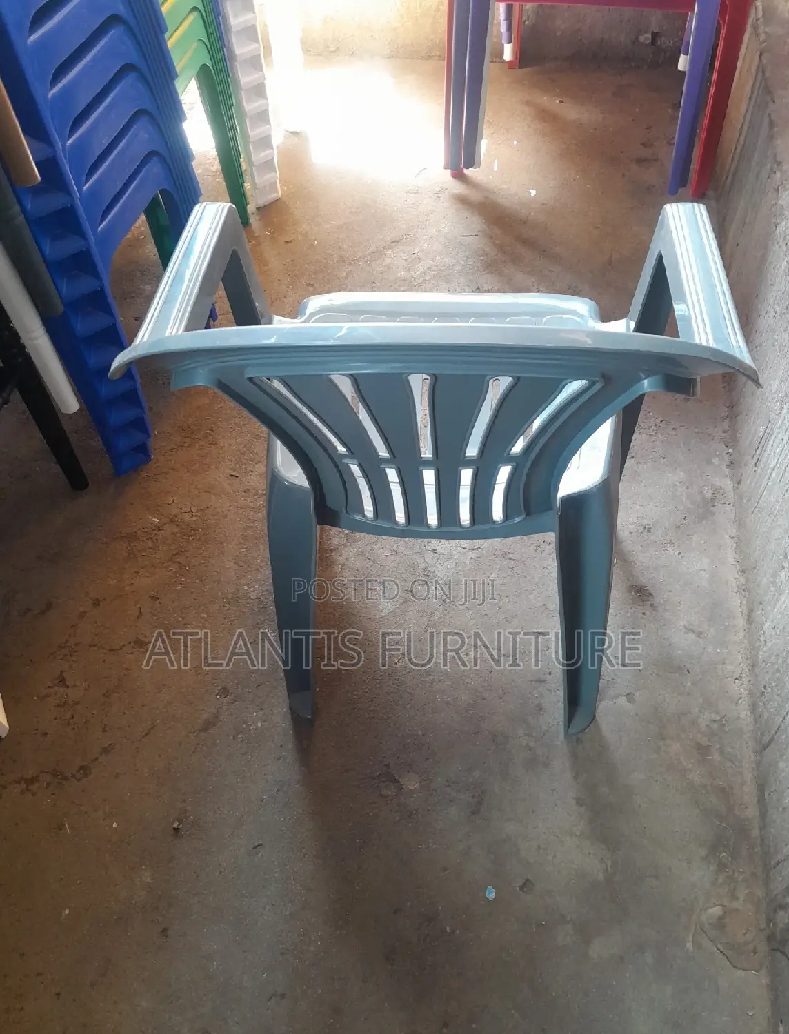 Nice Plastic Chair With Arms.