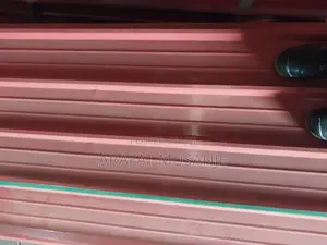 Cover Max Chilli Red