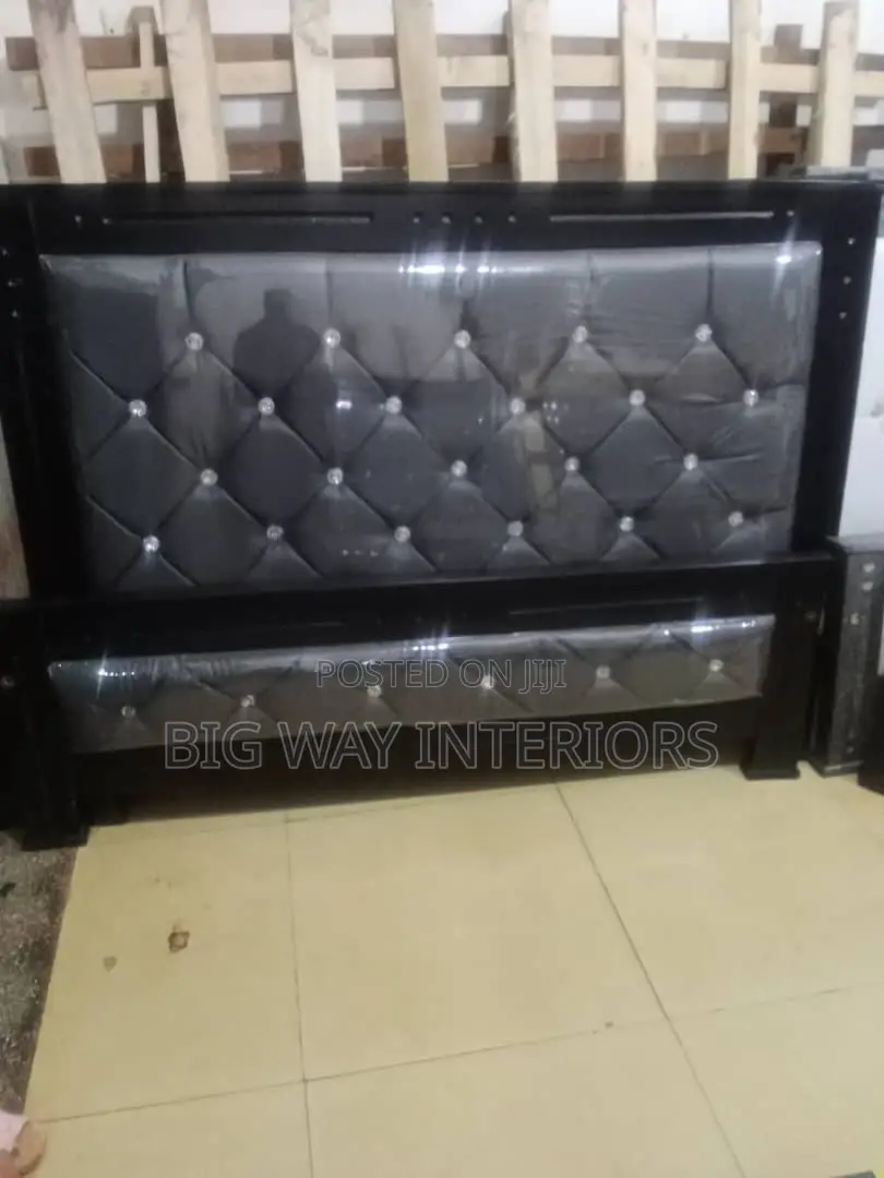 5by6 Gray and Black Leather Bed B1