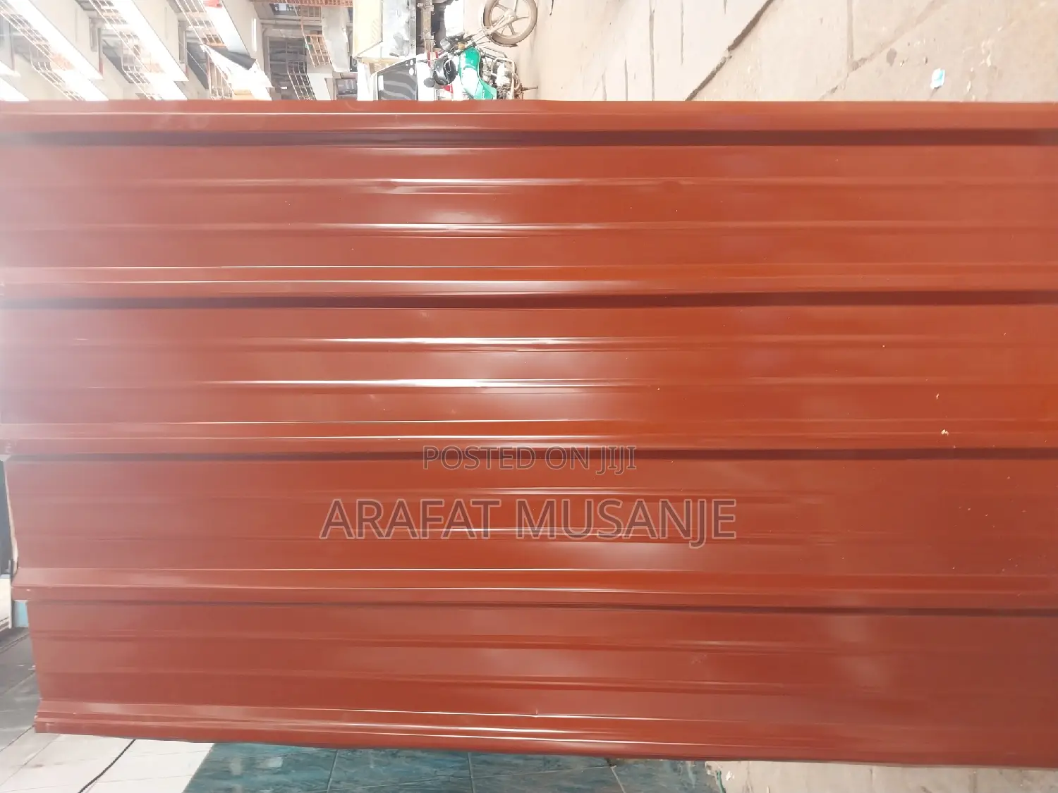 Red Cover Max