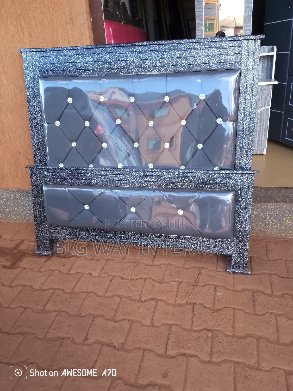4*6 Gray Leather Bed B8