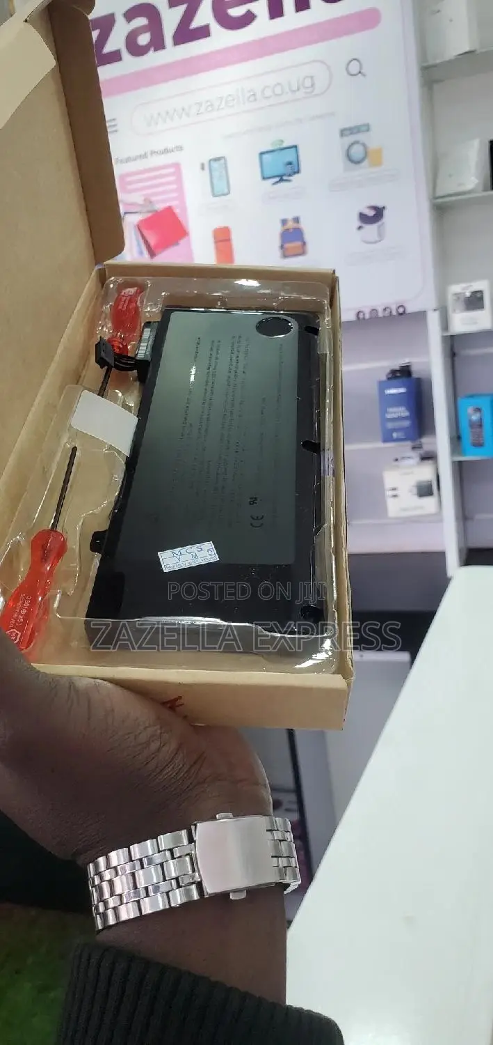 Macbook Pro and Macbook Air Brand New Batteries
