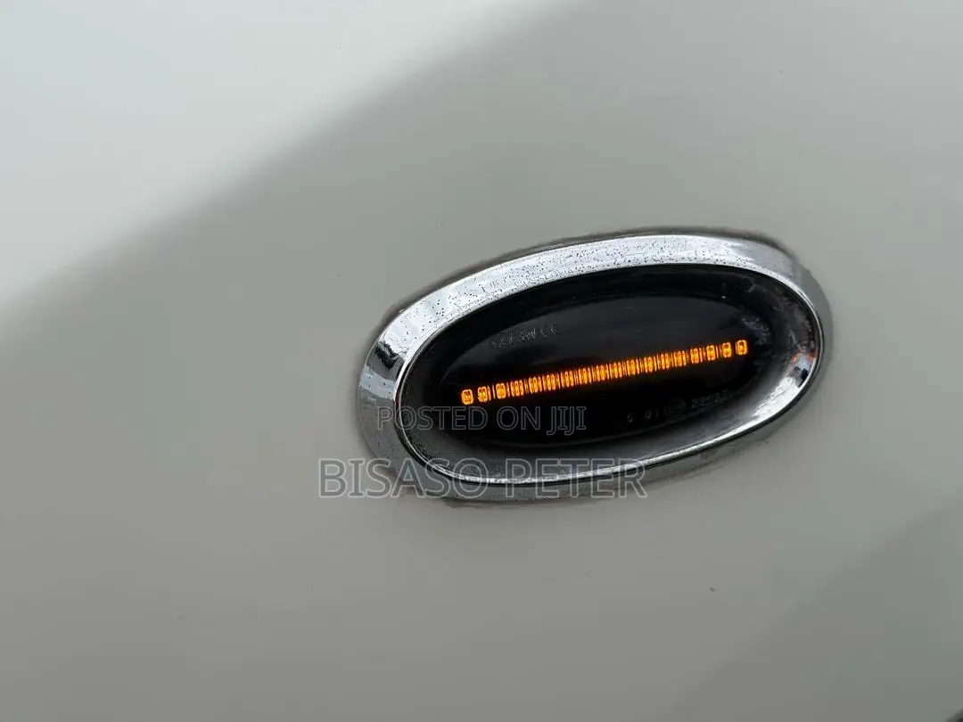 Nissan Juke S AWD 2012 White