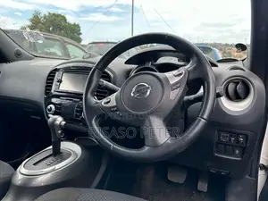 Nissan Juke S AWD 2012 White