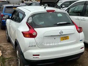 Nissan Juke S AWD 2012 White