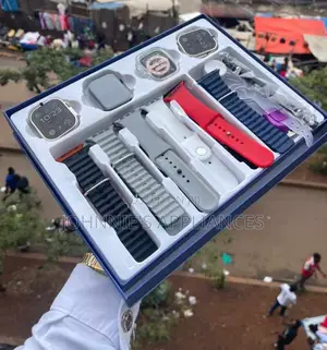 Unique Smart Watches Aset