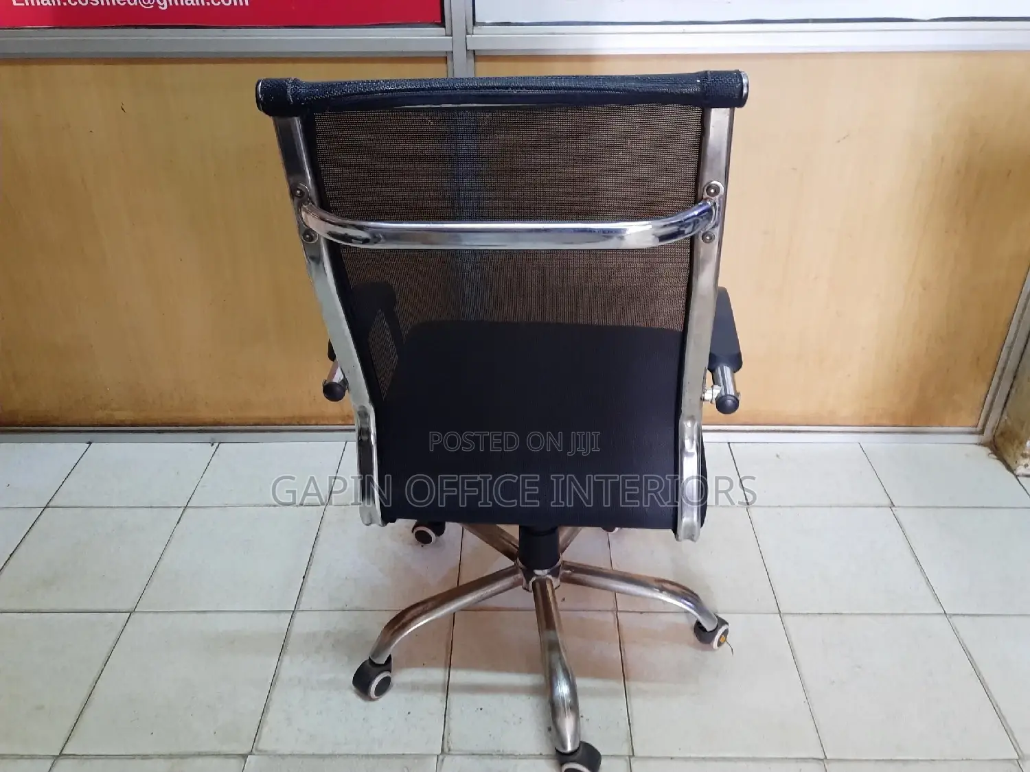 Hard Back Mesh Office Chair, Used