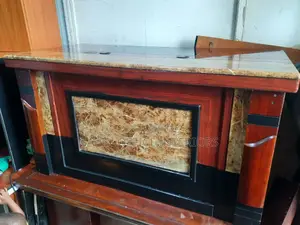 Used Executive Office Table of Size 140cm