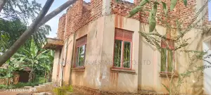 6bdrm Townhouse/Terrace in Wakitaka, Jinja for sale