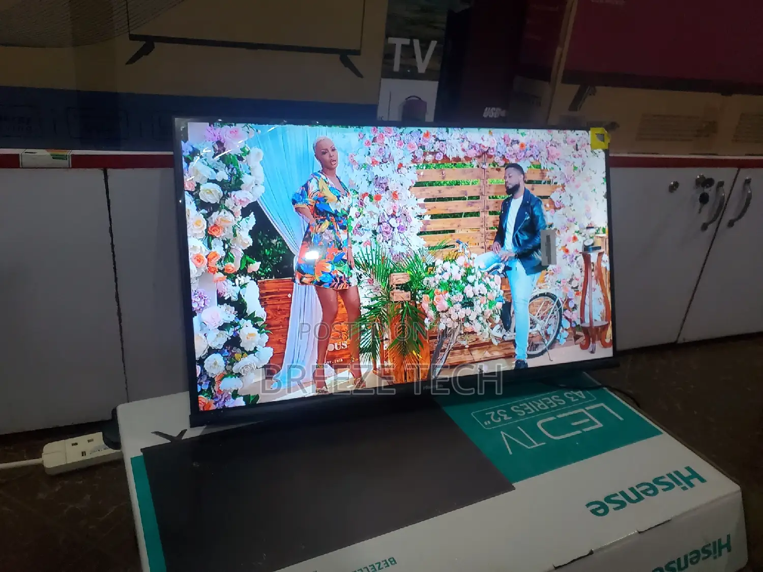 32"Inch Digital Hisense