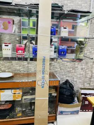 Photo - Projector Screen