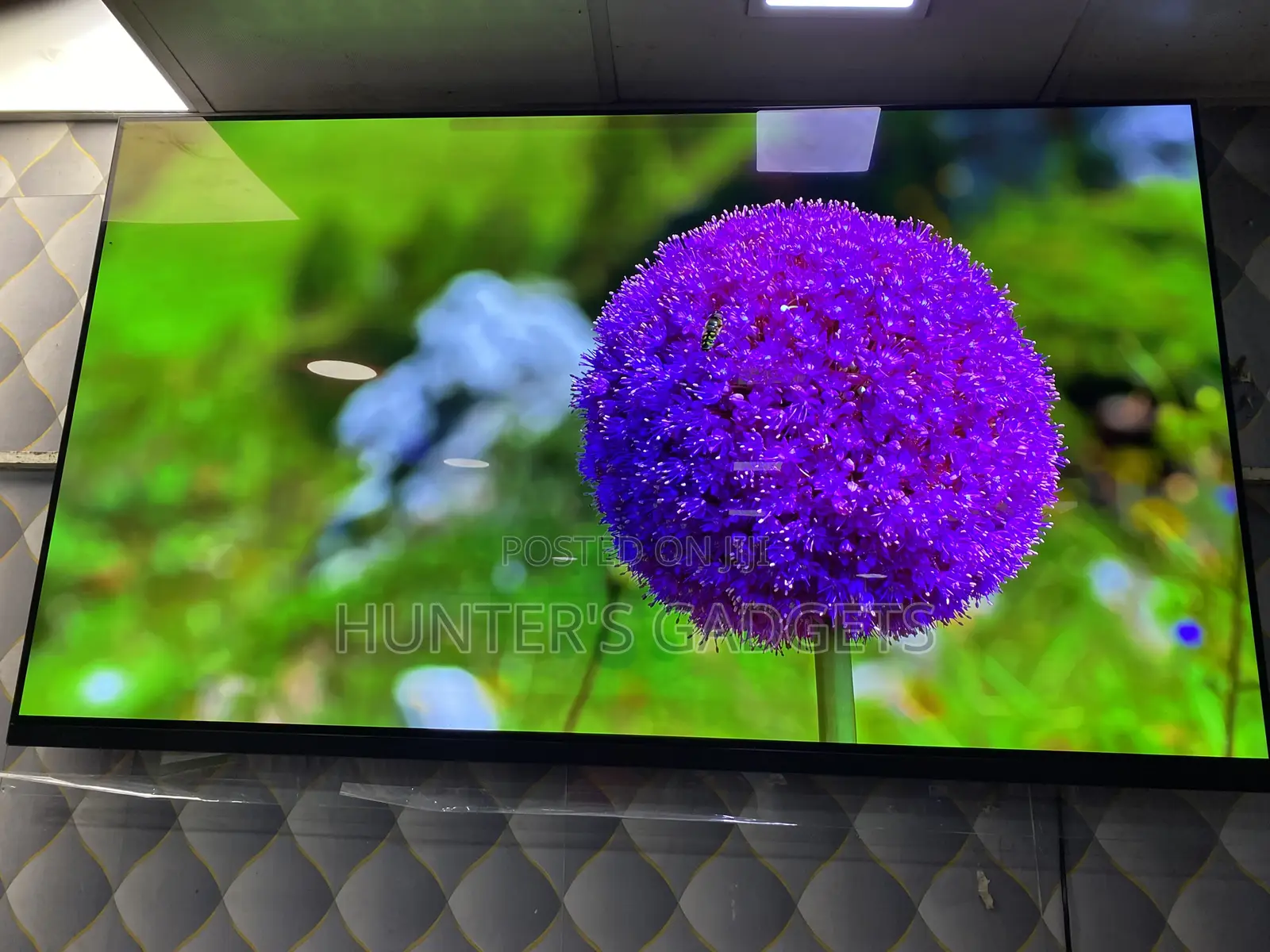 Oled Lg 65 Inch Smart Uhd Uk Used at Only 4,300,000/-