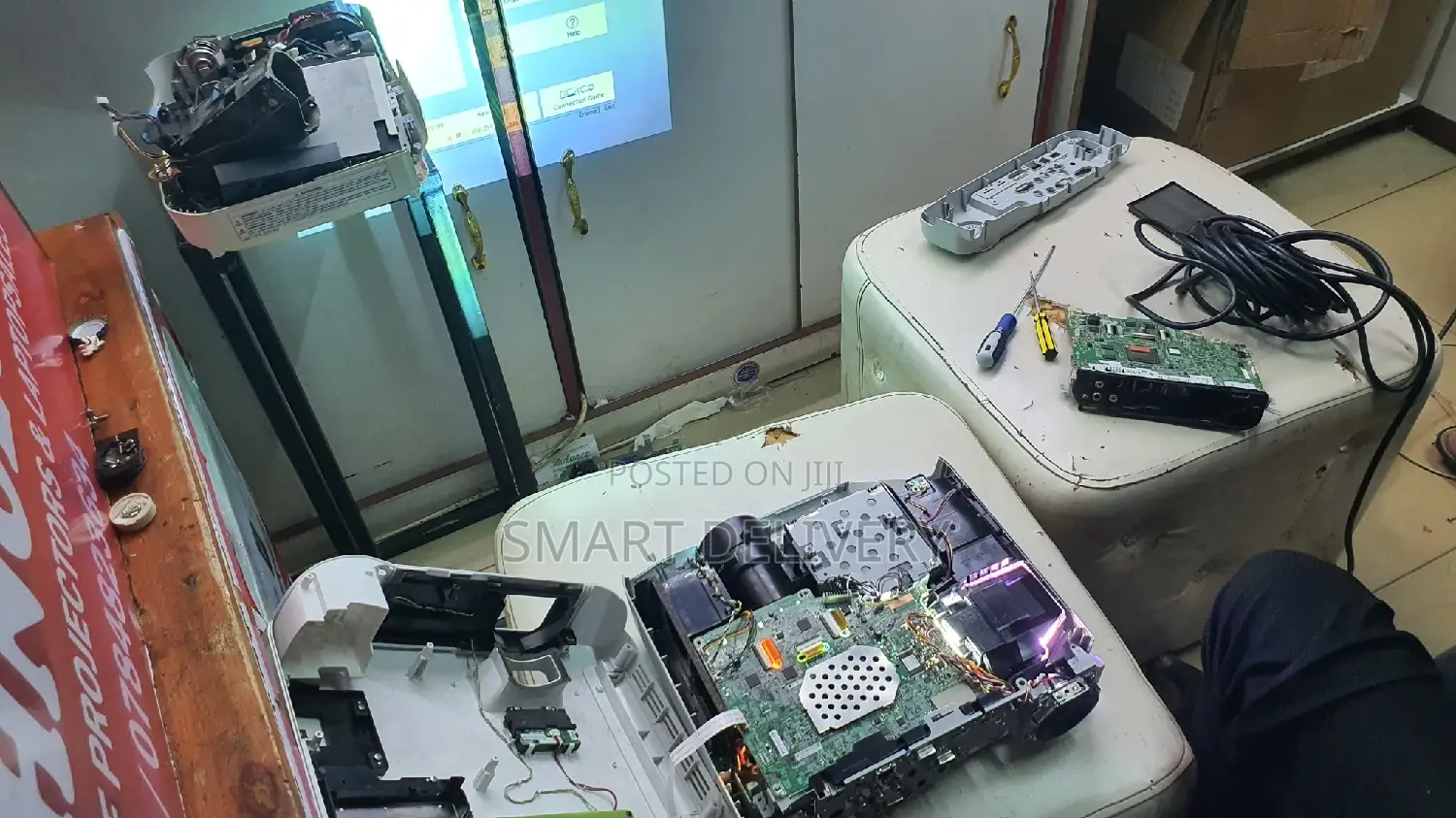 Projector Repair Service