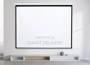 Mountable Projector Screens
