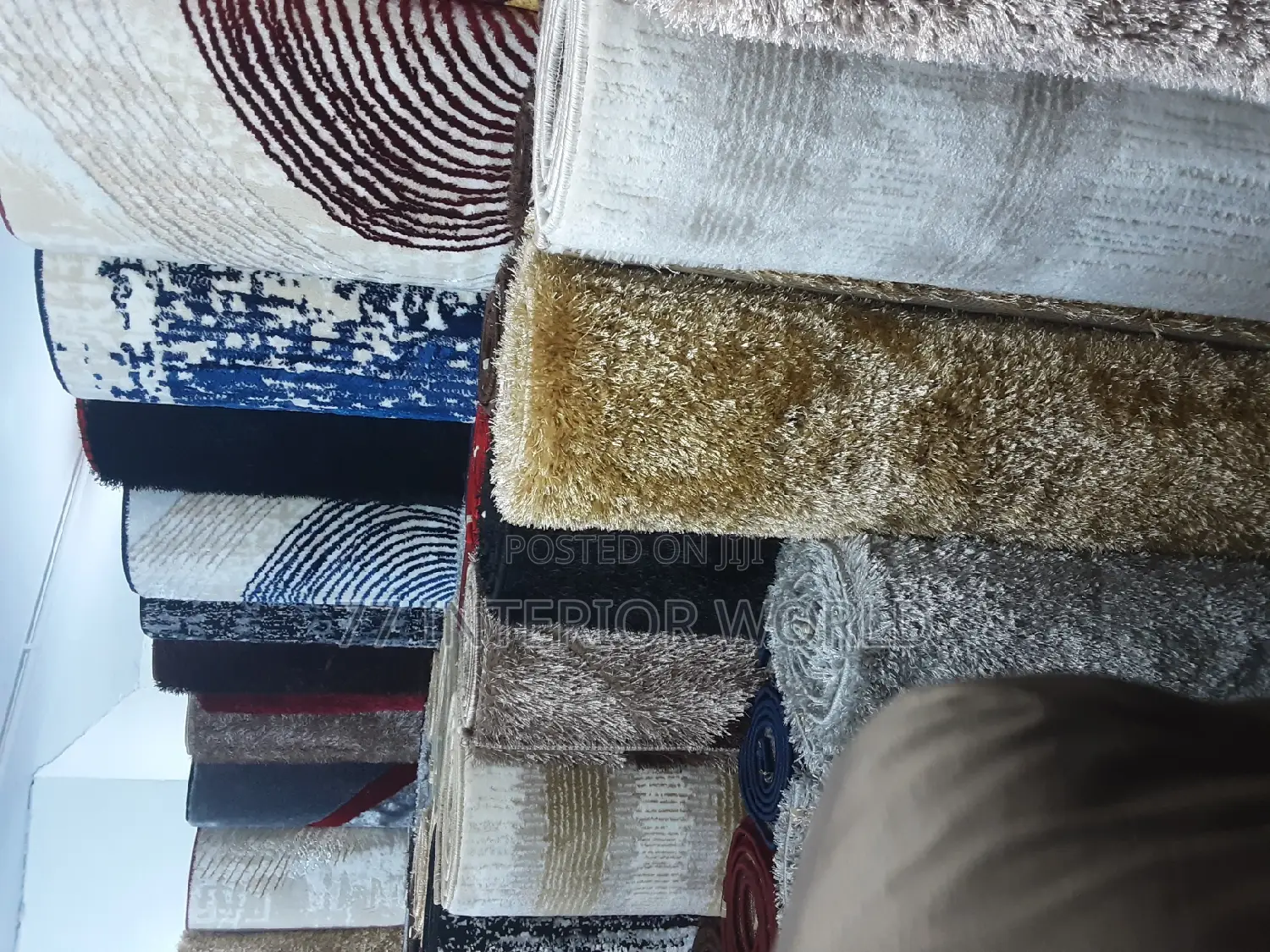 Center Carpets