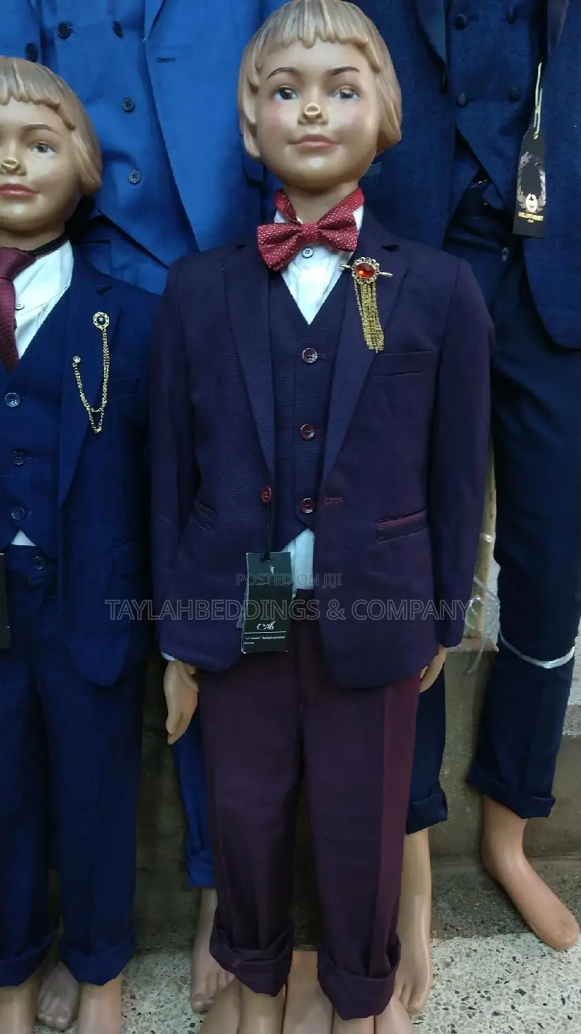 Boy's 4 Piece Coat Suit With Shirt, Pant,Vest, Tuxedo Blazer