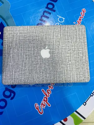 Laptop Apple MacBook 2013 8GB Intel Core I5 HDD+SSD 256GB