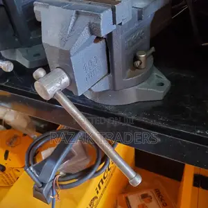 Ingco HD Bench Vise With Swivel Base