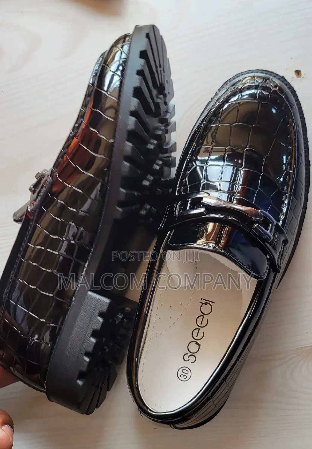 Kid's Shoes .