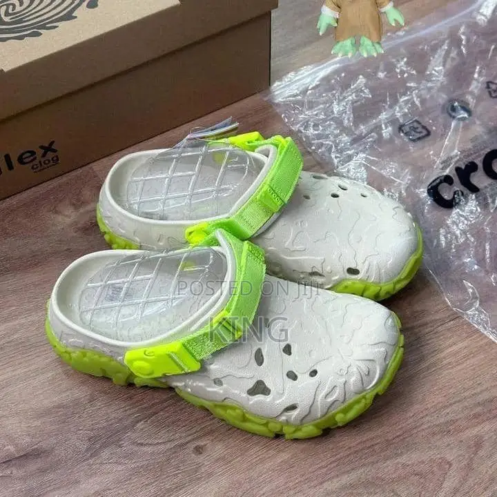 All Terrain Atlas Crocs Black. 39-45