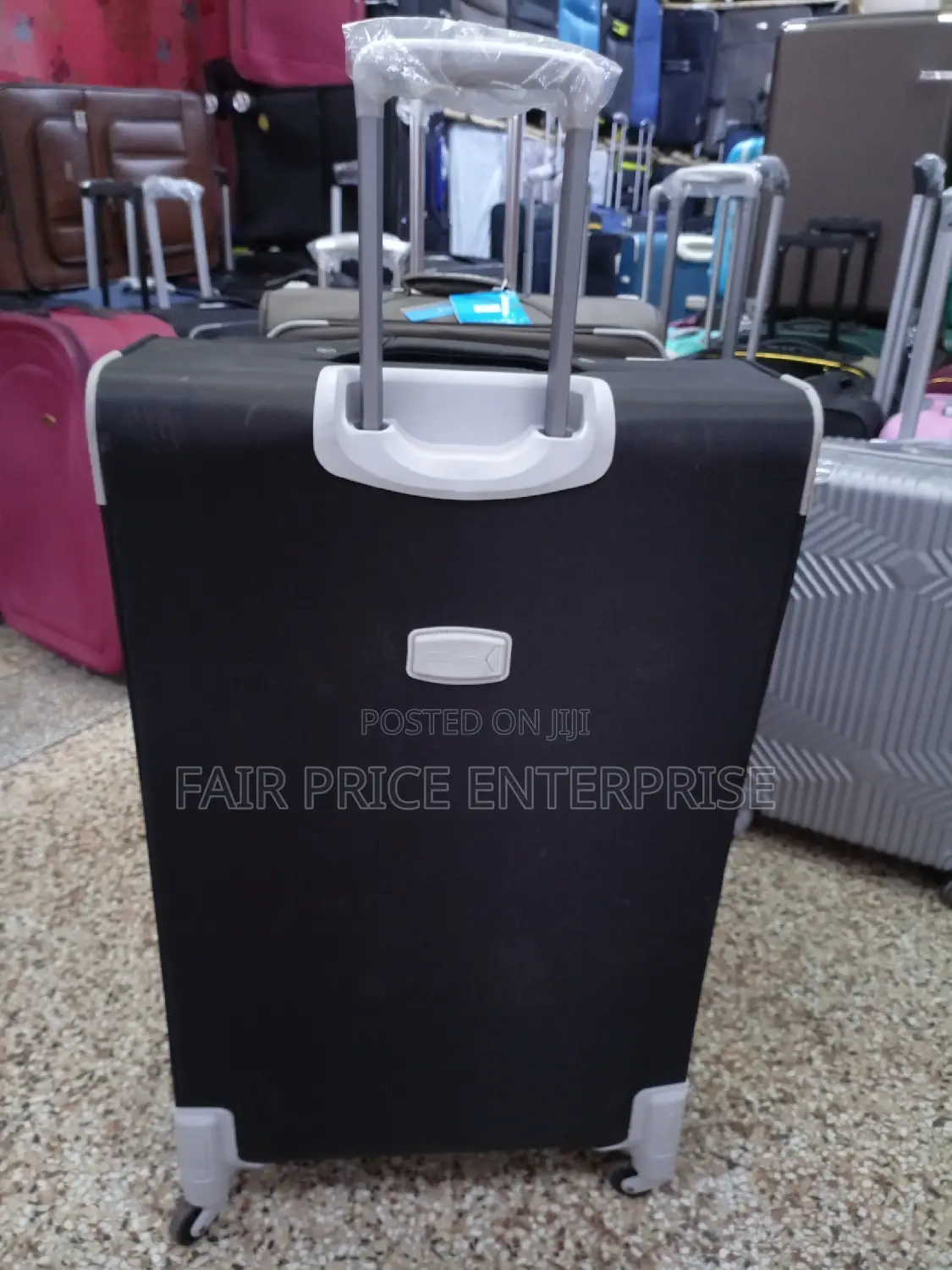 Wiersoon Cloth Suitcases in Medium Size