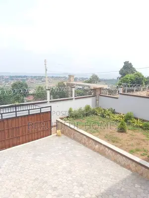Furnished 6bdrm House in Kigo Munyonyo, Makindye for sale