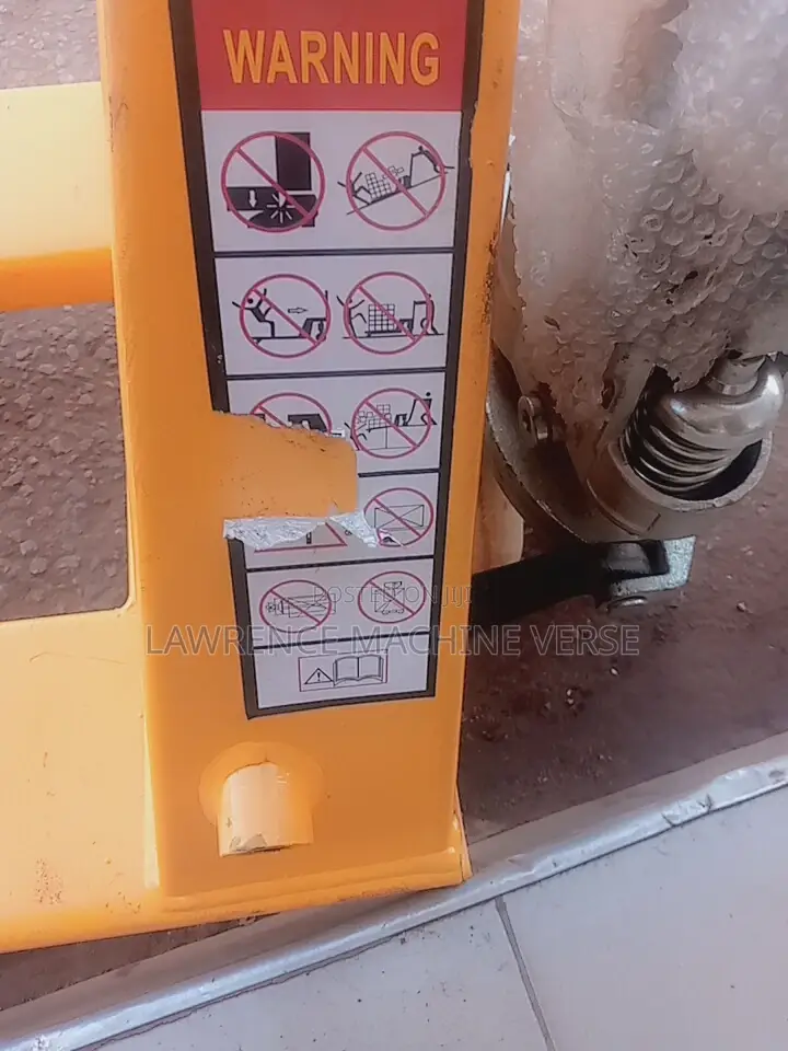 Pallet Trolley 3000kg Made in Japan