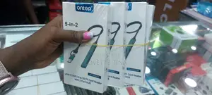 Hub 5 in 2 Adapter