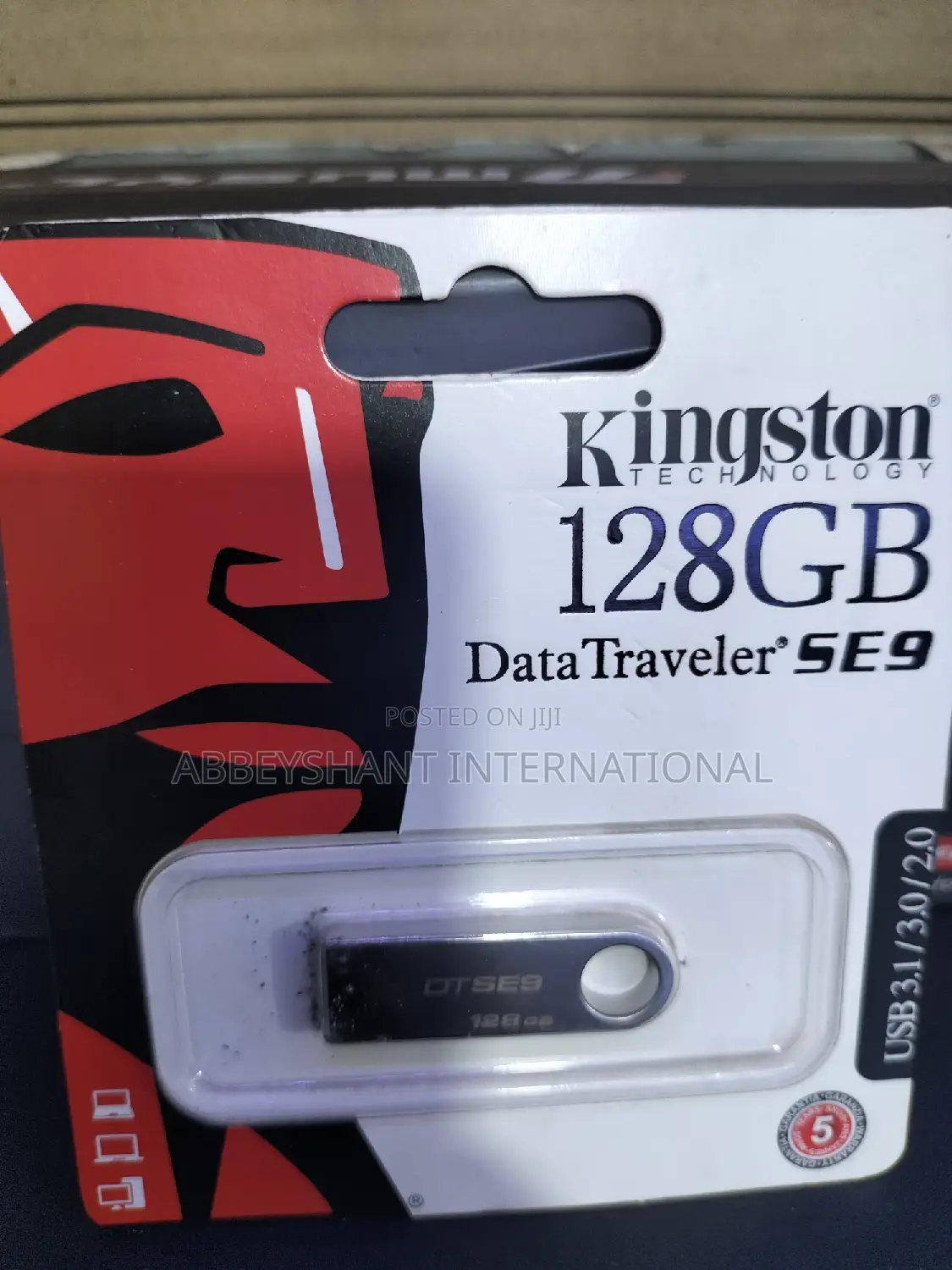 Kingston Flash Drive 128GB USB 3.0, USB2.0, 128GB Capacity