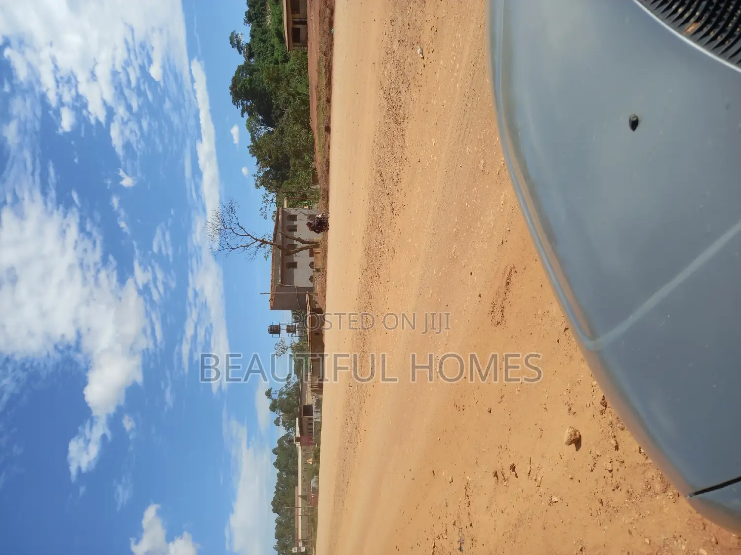 1.3acres Commercial Land on Kora Kasangati Road for Sale