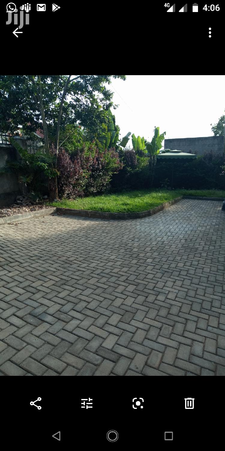 Bungaloo In Kirinya Bweyogerere For Sale In Tarmacked Area