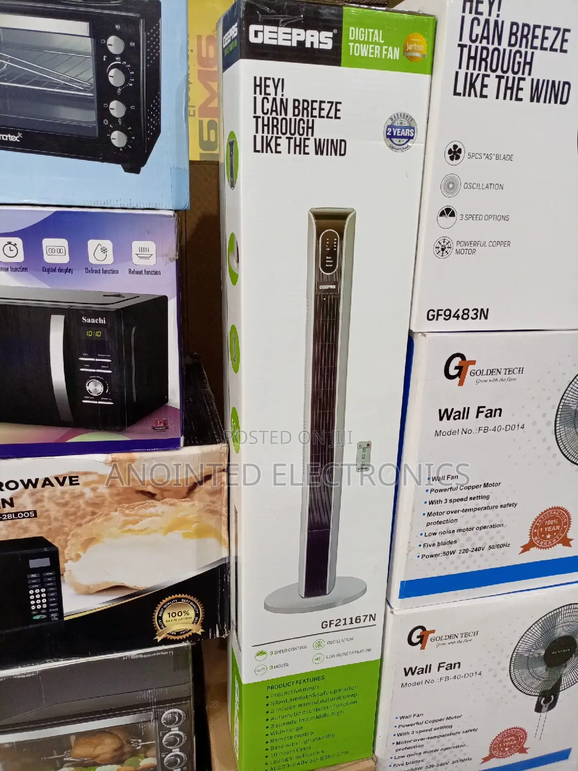 Geepas Tower Fans With a Remote